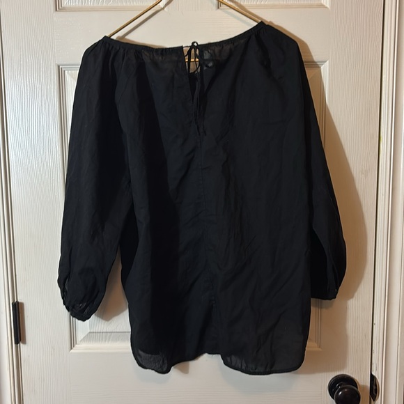 Everlane Classic Black Top - Picture 3 of 7